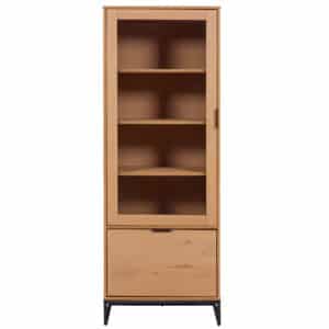 NORDIC LIVING COLLECTION Vivo vitrineskab, m. 1 glaslåge, 1 skuffe, 3 hylder - natur fyrretræ lakeret i Oak Colori og sort metal